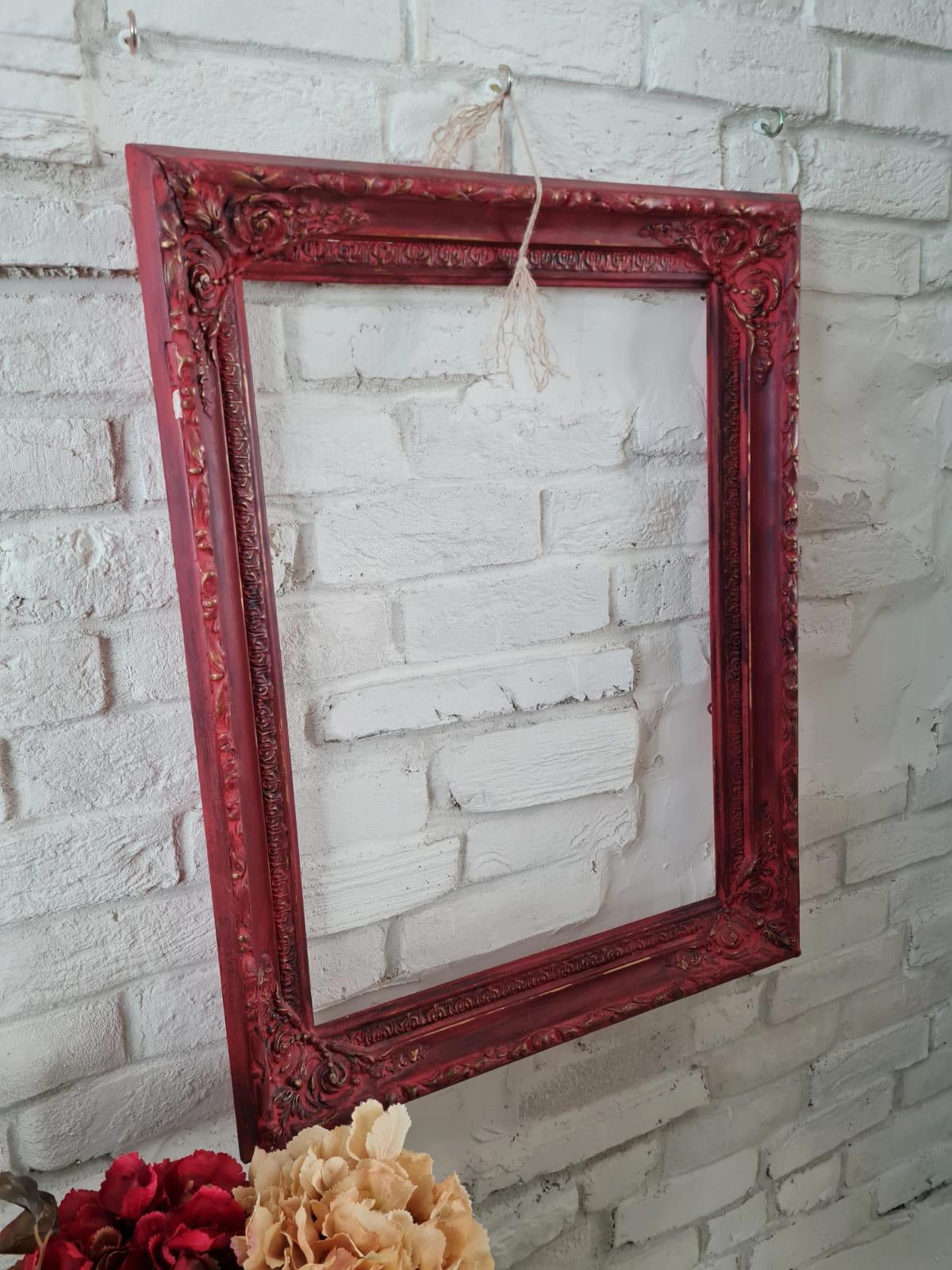 Kırmızı tonlamalı Vintage Çerçeve