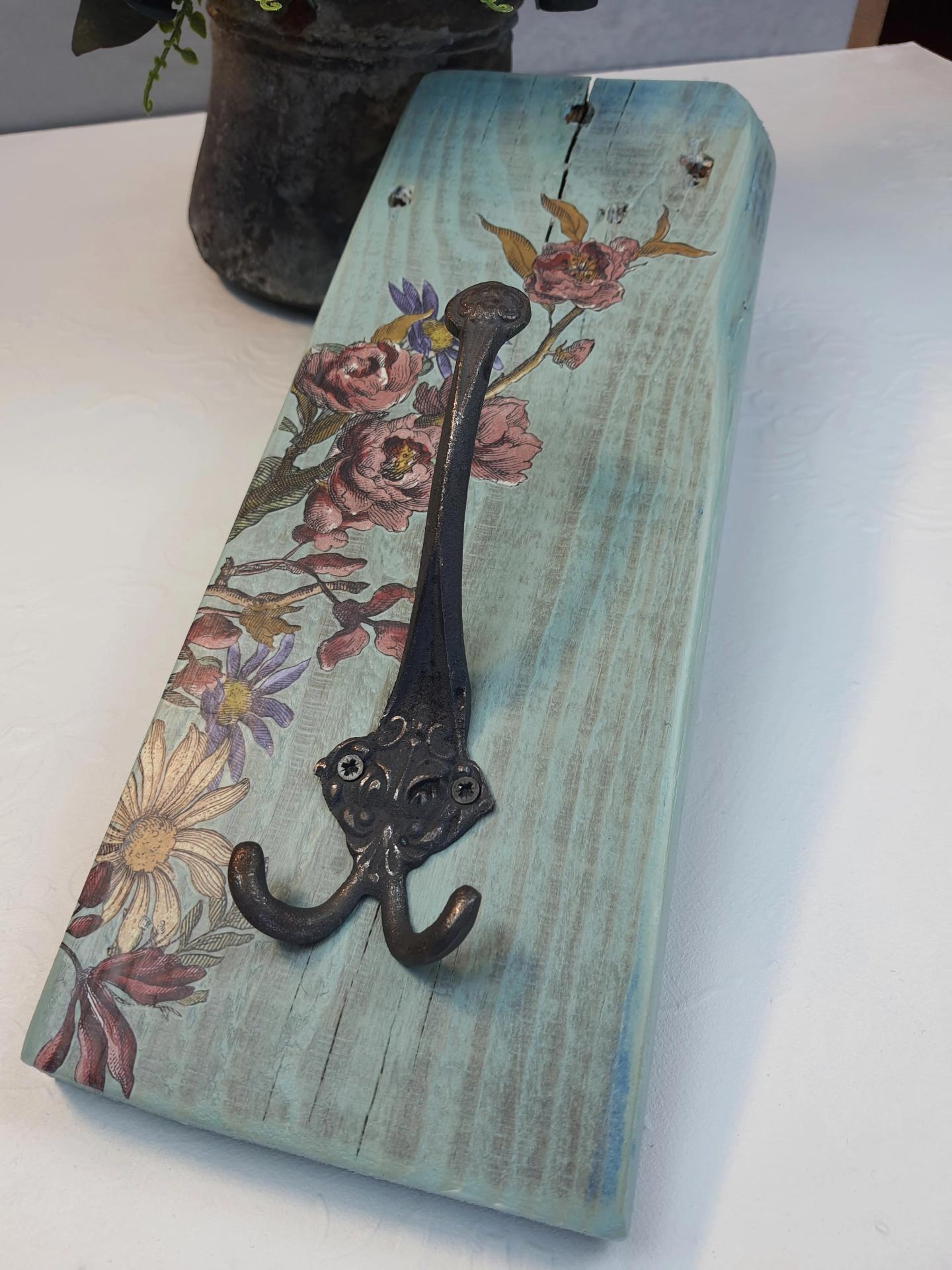 Masif Ahşap Mavi Askı - 3 kollu