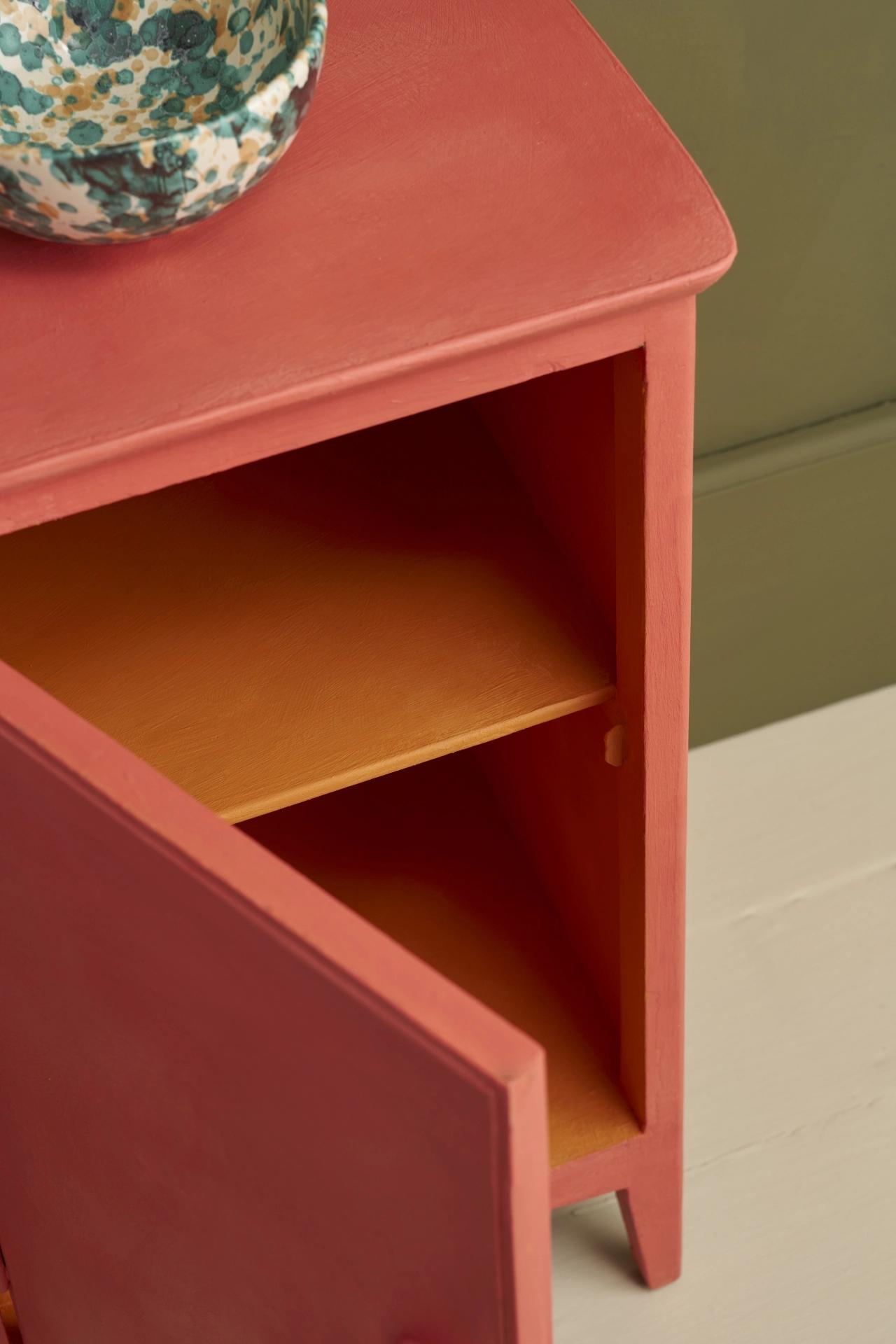 Sandalwood Red